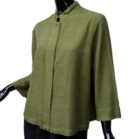 Bryn Walker Avocado Tencel Green Button Front - Picture 1 of 11